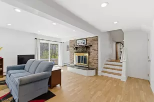 15 Valley Trail, Jefferson Township, NJ 07438 - Photo 9