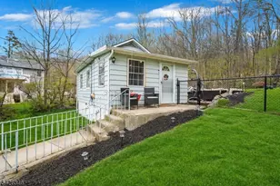 210 Lake Shore Dr, West Milford, NJ 07421 - Photo 21