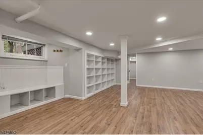 754 Dixie Ln, Plainfield, NJ 07062 - Photo 17