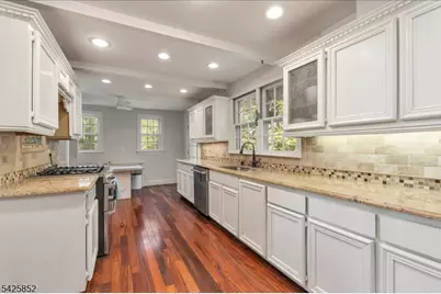 754 Dixie Ln, Plainfield, NJ 07062 - Photo 7