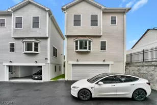 182 A East 25th St, Paterson, NJ 07514 - Photo 29