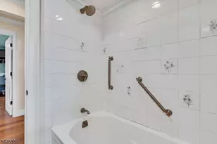 25 Columbia Ave, Nutley, NJ 07110 - Photo 13