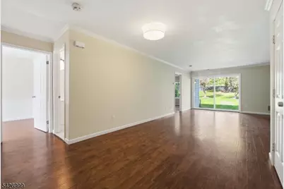 55 Oswestry Way, Franklin Township, NJ 08873 - Photo 11