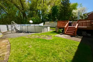 16 Morse Pl, Belleville, NJ 07109 - Photo 17