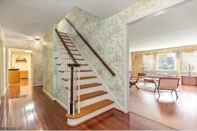 544 W 8th St, Plainfield City, NJ 07060 - Photo 3