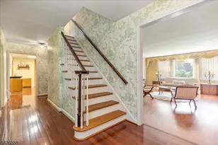 544 W 8th St, Plainfield City, NJ 07060 - Photo 3