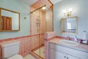 1905 E River Rd, Bedminster Township, NJ 07921 - Photo 17