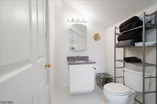 6 Falkenstein Dr, Vernon, NJ 07462 - Photo 23