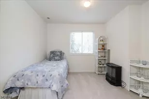 6 Falkenstein Dr, Vernon, NJ 07462 - Photo 33