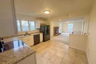 17 Clover Terrace, Jefferson Township, NJ 07849 - Photo 5