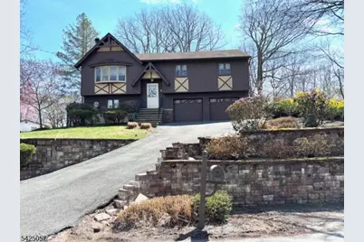 8 Loyola Ct, Hopatcong, NJ 07843 - Photo 1