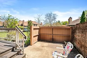 118 Bluebird Dr, Hillsborough Township, NJ 08844 - Photo 7