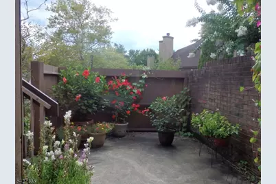 118 Bluebird Dr #3B, Hillsborough Township, NJ 08844 - Photo 3