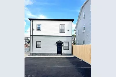 331 Myrtle Ave, Irvington, NJ 07111 - Photo 3