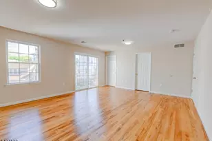 15-21 Oraton St, Newark, NJ 07104 - Photo 27