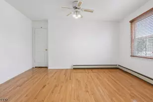 1221 Oak Pl, Union Township, NJ 07083 - Photo 17