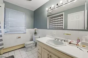 1221 Oak Pl, Union Township, NJ 07083 - Photo 19