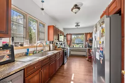 1461 Cooper Rd, Scotch Plains Township, NJ 07076 - Photo 15