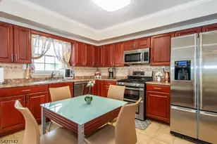 900 Sioux Ave, Parsippany, NJ 07034 - Photo 11