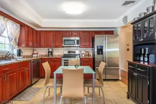900 Sioux Ave, Parsippany, NJ 07034 - Photo 9