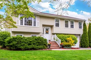 900 Sioux Ave, Parsippany, NJ 07034 - Photo 3