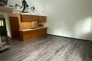8 Steamboat Dr, Vernon, NJ 07462 - Photo 5
