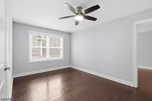 11 Bluffs Ct, Hamburg, NJ 07419 - Photo 33