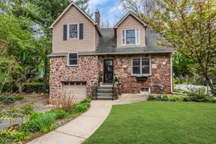 10 Passaic Ave, Roseland, NJ 07068 - Photo 3