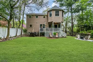 10 Passaic Ave, Roseland, NJ 07068 - Photo 39