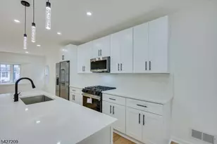 418 E 5th Ave, Roselle, NJ 07203 - Photo 13