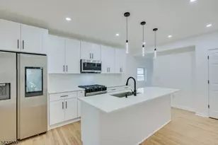 418 E 5th Ave, Roselle, NJ 07203 - Photo 11