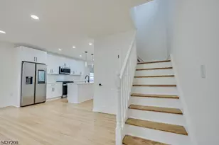 418 E 5th Ave, Roselle, NJ 07203 - Photo 17