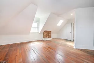 157 Walnut St, Montclair, NJ 07042 - Photo 23
