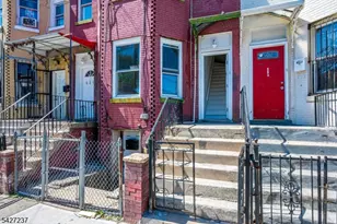 520 E Jersey St, Elizabeth, NJ 07206 - Photo 1