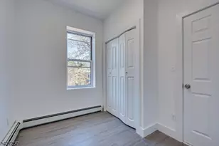 520 E Jersey St, Elizabeth, NJ 07206 - Photo 15