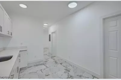 520 E Jersey St #2, Elizabeth, NJ 07206 - Photo 7
