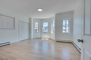 520 E Jersey St, Elizabeth, NJ 07206 - Photo 23