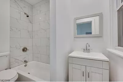 520 E Jersey St #1, Elizabeth, NJ 07206 - Photo 11