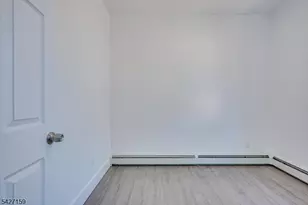 520 E Jersey St, Elizabeth, NJ 07206 - Photo 29