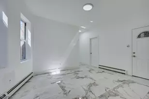 520 E Jersey St, Elizabeth, NJ 07206 - Photo 3