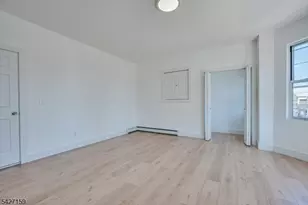 520 E Jersey St, Elizabeth, NJ 07206 - Photo 25