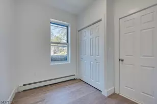 520 E Jersey St, Elizabeth, NJ 07206 - Photo 15