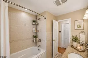 188 Kerrigan Blvd, Newark, NJ 07106 - Photo 21