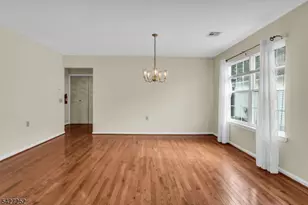 81 Woodstock Dr, Berkeley Township, NJ 08757 - Photo 5