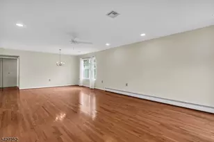 81 Woodstock Dr, Berkeley Township, NJ 08757 - Photo 3