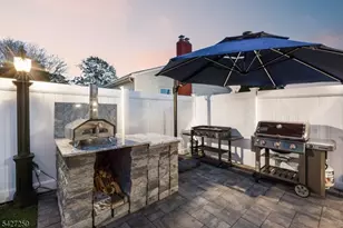 909 Newark Ave, Manville, NJ 08835 - Photo 23