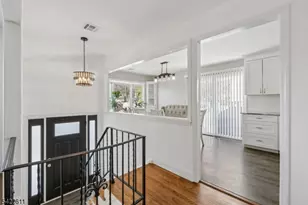 518 Edith Rd, Roxbury Township, NJ 07850 - Photo 5