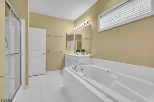 282 Longwood Ln, Franklin Township, NJ 08873 - Photo 27