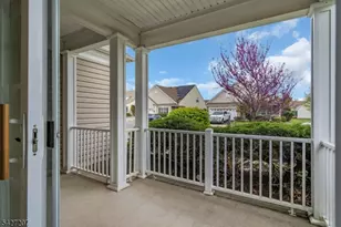 282 Longwood Ln, Franklin Township, NJ 08873 - Photo 9