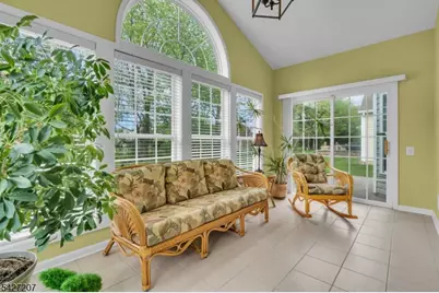 282 Longwood Ln, Franklin Township, NJ 08873 - Photo 17
